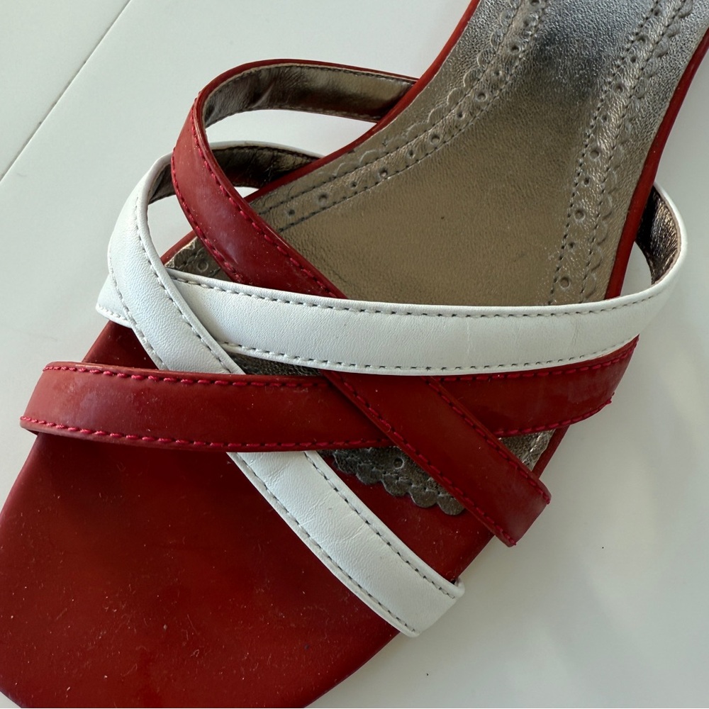 Brooks Brothers Red and White Women's Sandals - Picture 3 of 6